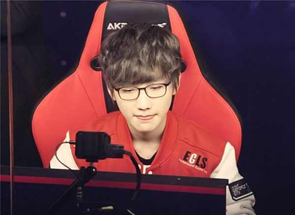 赛季调整了 赛季调整了